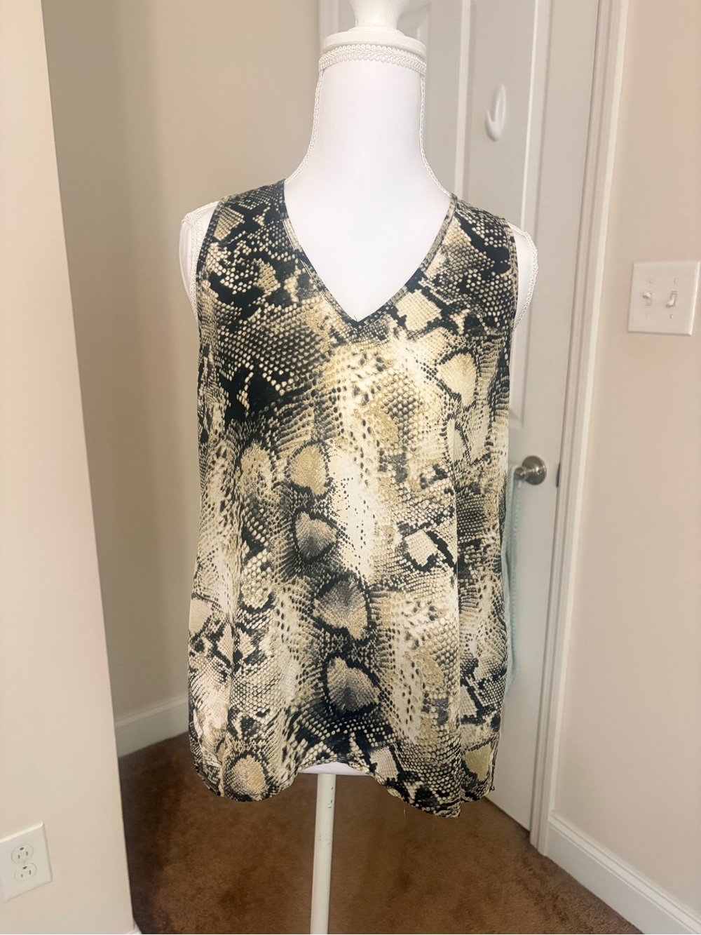 Sleeveless V-Neck Snake Print Top in Black & Cream
